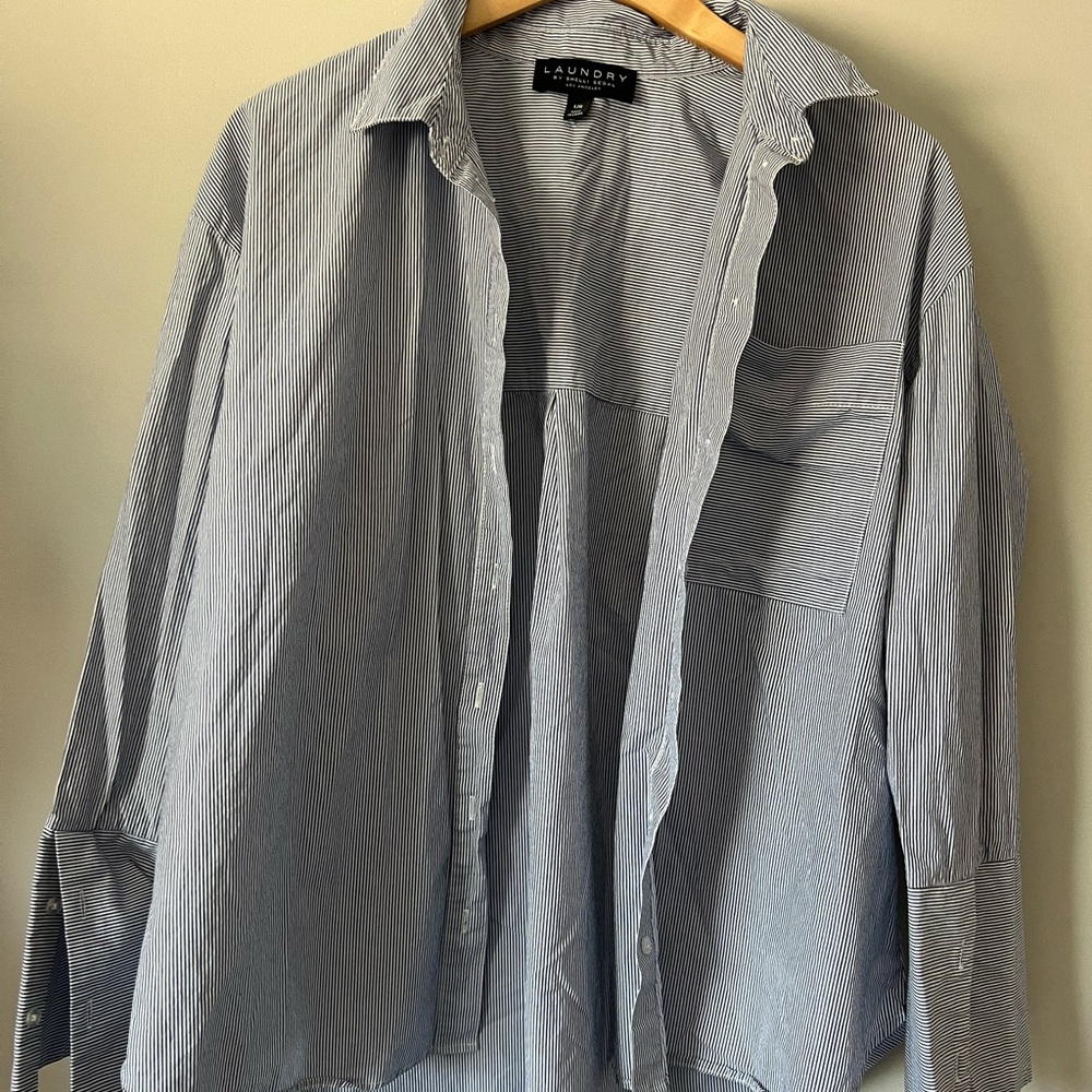 Laundry By‎ Shelli Segal Blue and White Button Down Shirt